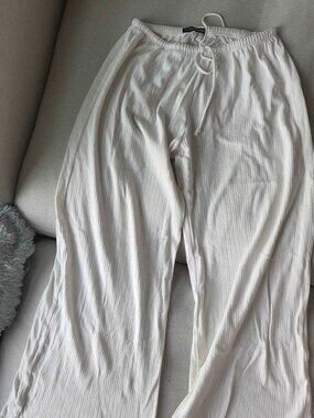 Brandy Melville Eyelet Pajama pants